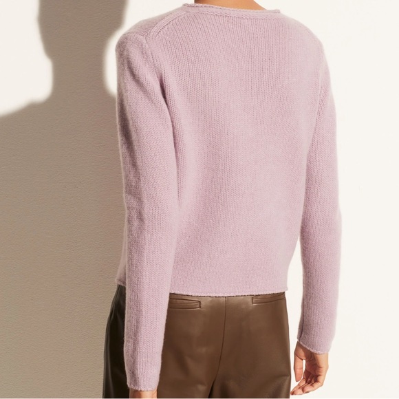 🎉NWT vince cashmere roll edge trim pullover in lilac stone - Picture 2 of 11